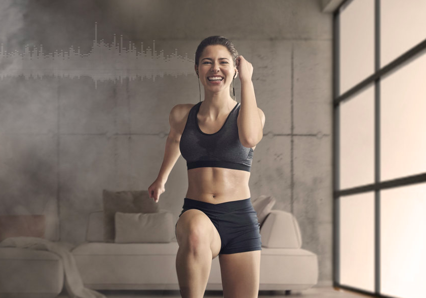 users can let the Moov Studio app’s trainers expertly guide them through each workout, encourage their progress, and celebrate their achievements.